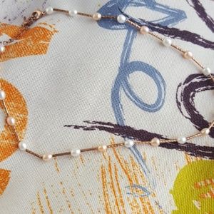 NWOT pearlesque necklace